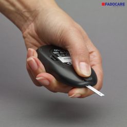 Nút nhả que thử trên máy đo đường huyết OGCare